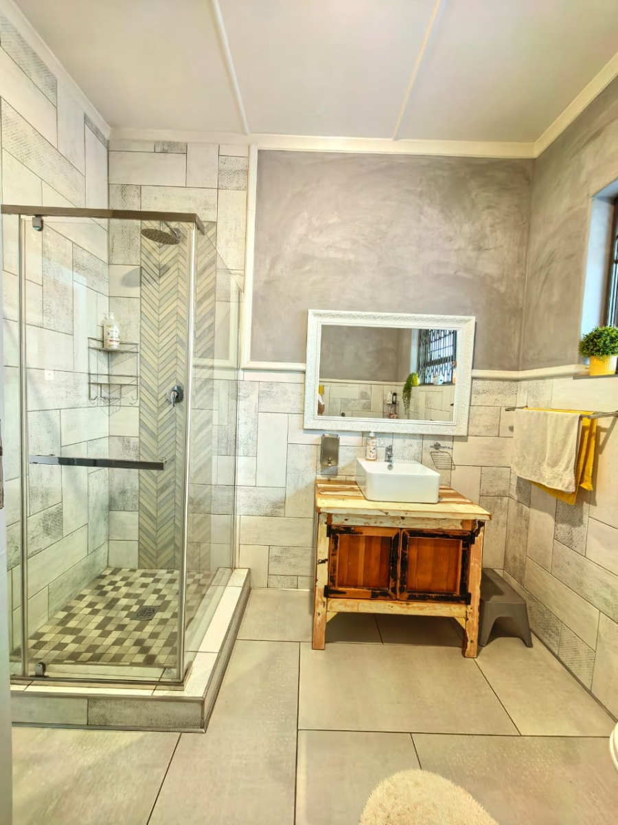 5 Bedroom Property for Sale in Sasolburg Ext 4 Free State